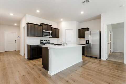 5114 Knob Hill Drive, Denton, TX 76207