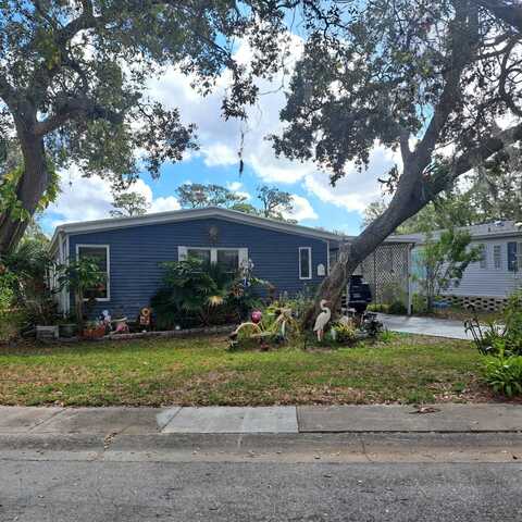 15777 BOLESTA ROAD #13, Clearwater, FL 33760