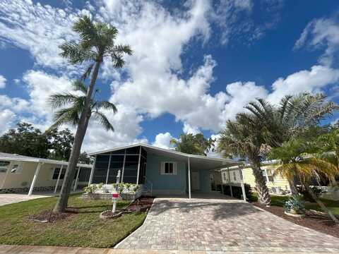 2136 Lakeside Blvd, Palmetto, FL 34221