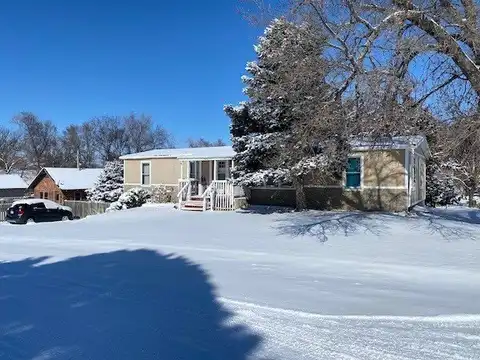 607 Plumb St, Atwood, KS 67730