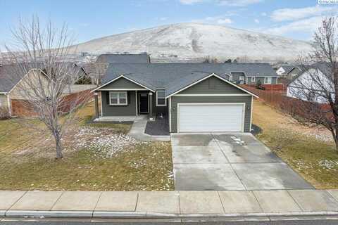 5231 Monica Street, West Richland, WA 99353