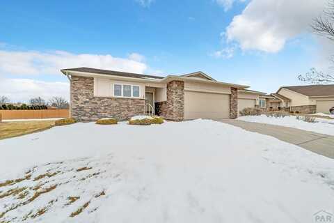 1925 Kingsroyal Blvd, Pueblo, CO 81005