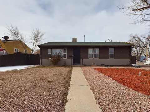 2501 Hyacinth St, Pueblo, CO 81005