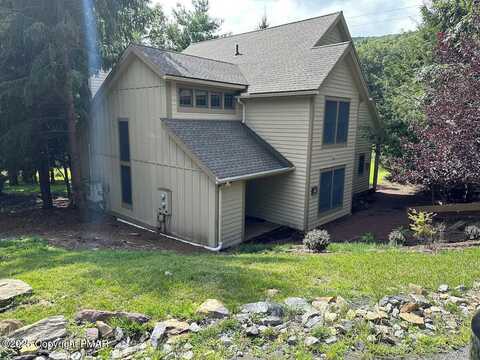 412 Hickory Drive, Tannersville, PA 18372