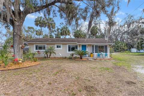 2021 NW 13th Avenue, Crystal River, FL 34428