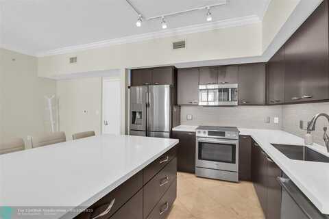 1745 E Hallandale Beach Blvd, Hallandale Beach, FL 33009