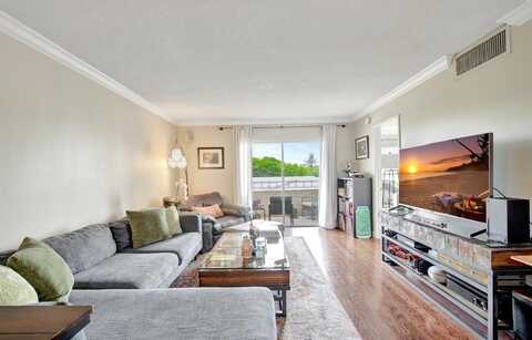 900 NE 18th Ave, Fort Lauderdale, FL 33304