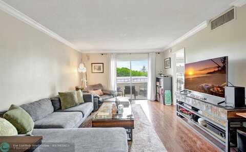 900 NE 18th Ave, Fort Lauderdale, FL 33304
