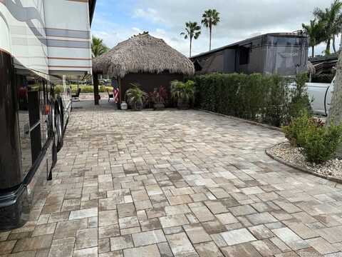 222 NW Chipshot Lane, Port Saint Lucie, FL 34986