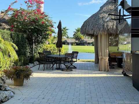 348 NW Boundary Drive, Port Saint Lucie, FL 34986