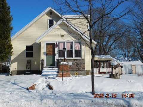 623 N Dewey Street, Eau Claire, WI 54703