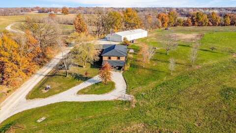 140 County Road 412, Fayette, MO 65248