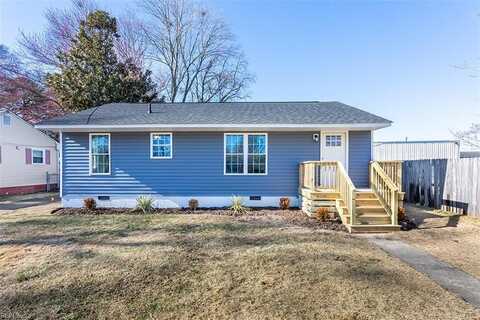 8 Woodbury Forest Drive, Hampton, VA 23666