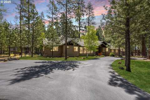 52160 FOXTAIL RD, La Pine, OR 97739