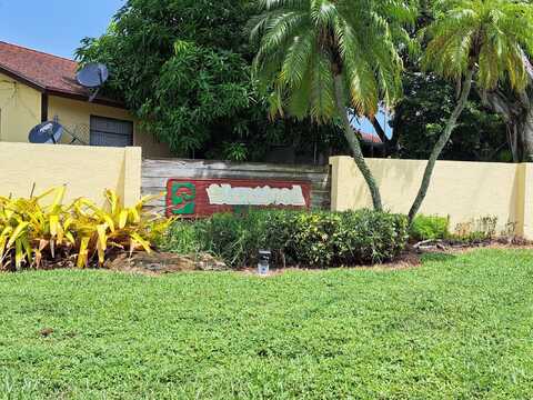 508 Glenwood Drive, West Palm Beach, FL 33415