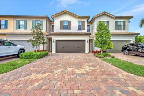 8275 Catria Lane, Lake Worth, FL 33467