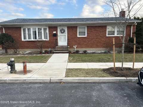 44 Finley Avenue, Staten Island, NY 10306