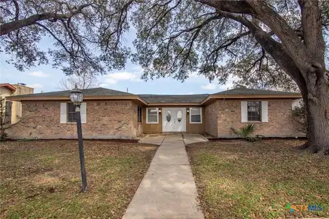 116 Guinevere Street, Victoria, TX 77904