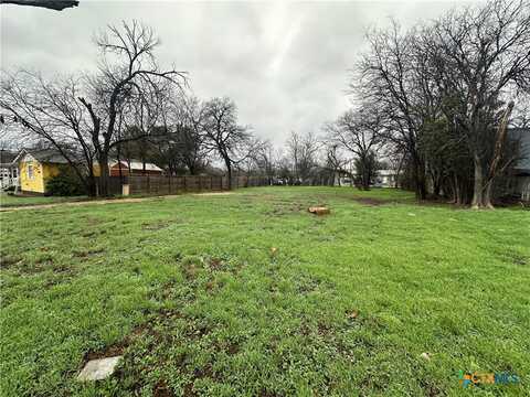 111 W Avenue B, Killeen, TX 76541