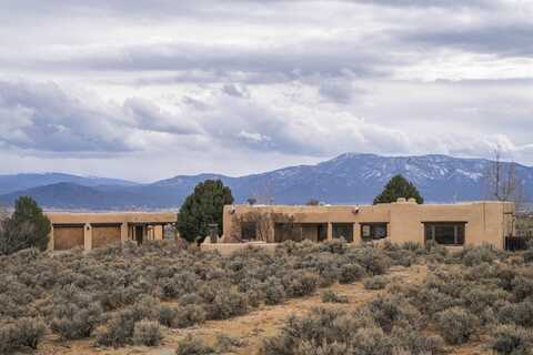 12 Villa Ventosa, El Prado, NM 87529