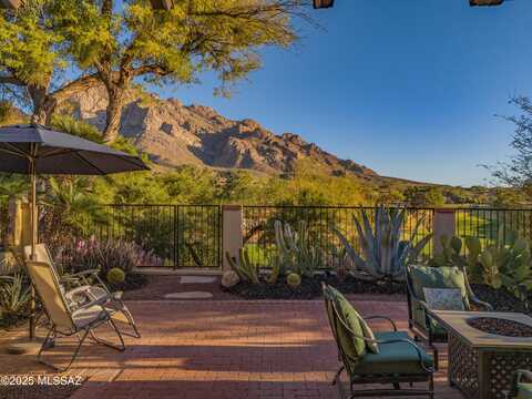 772 E Camino Diestro, Tucson, AZ 85704