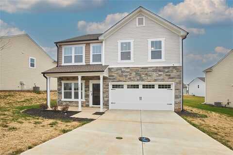 1621 Running Deer Drive, Kernersville, NC 27284