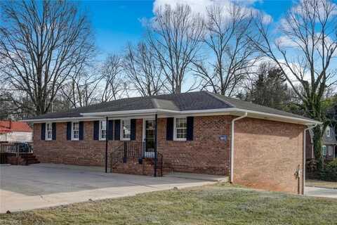 1203 Northup Street, Reidsville, NC 27320