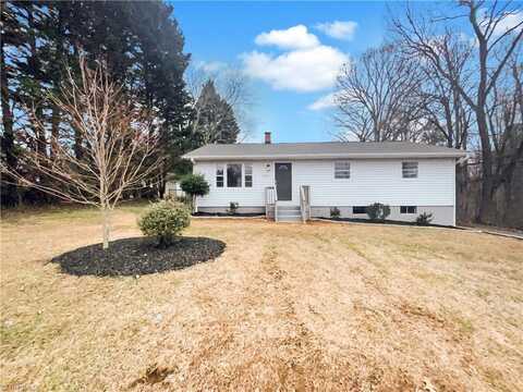 5622 Ruth Avenue, Winston Salem, NC 27105