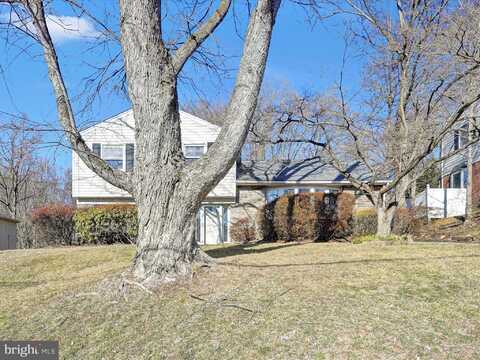 2530 PARKE LANE, BROOMALL, PA 19008