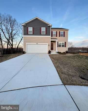 445 GATEHOUSE PLACE, CHARLES TOWN, WV 25414