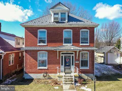 127 GLEN STREET, CHAMBERSBURG, PA 17201