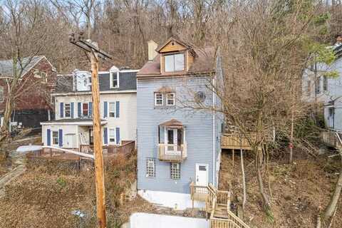 15 Solar Street, Spring Hill, PA 15212