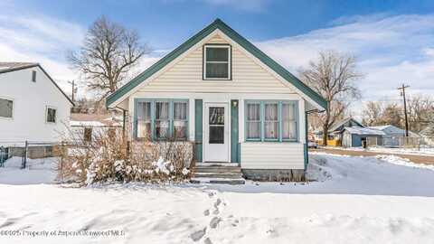 694 RUSSELL Street, Craig, CO 81625