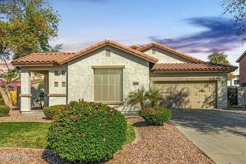 1236 E NIGHTINGALE Lane, Gilbert, AZ 85298