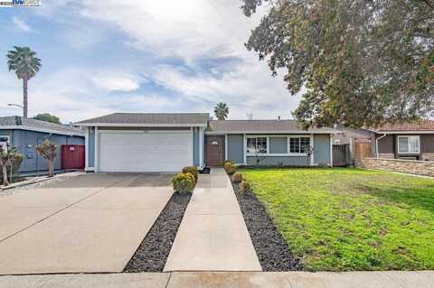 886 Summerbrook Ln, San Jose, CA 95123