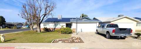 1301 5th Place, Delano, CA 93215