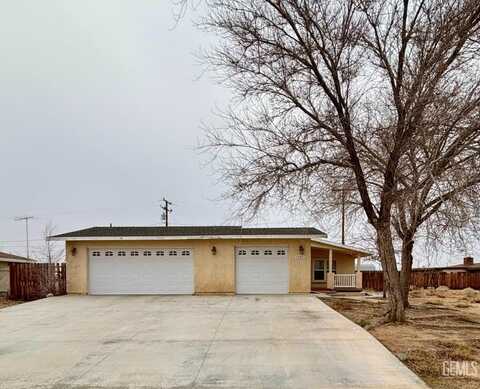 20841 Neuralia Road, California City, CA 93505