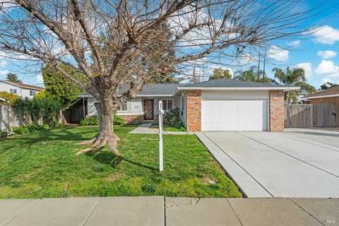 510 Berkshire Drive, Dixon, CA 95620