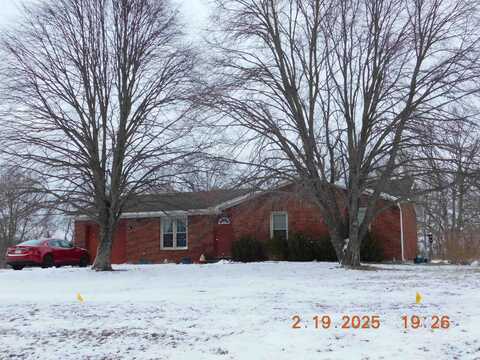 104 S Allen Court, Salem, IN 47167