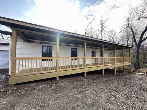 730 Thompson Lane, Mitchell, IN 47446