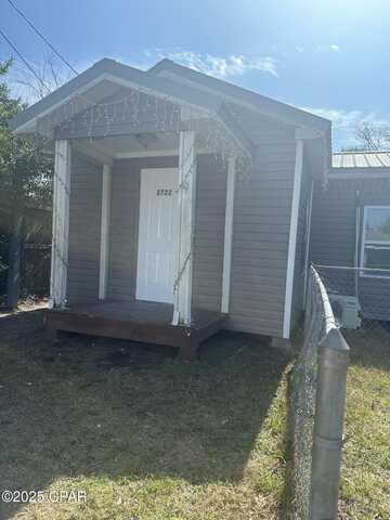 2722 E 6th Street, Panama City, FL 32401