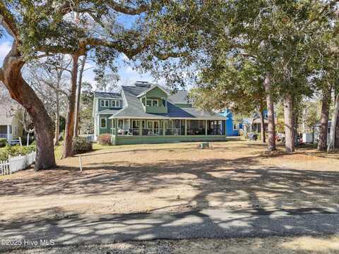 33 Augusta Drive, Oak Island, NC 28465