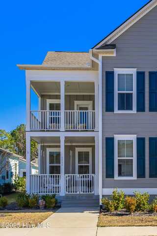 9096 Village Lake Drive SW, Calabash, NC 28467