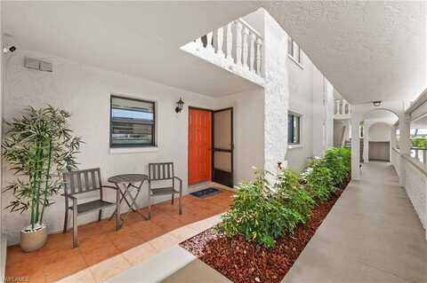 9395 Pennsylvania, BONITA SPRINGS, FL 34135