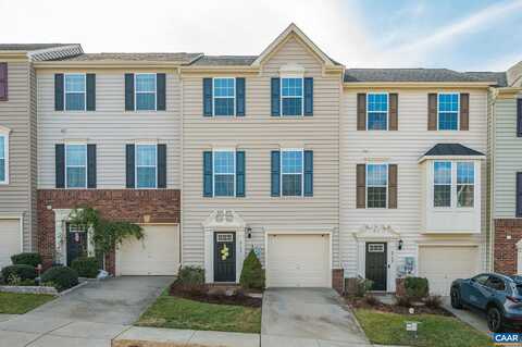 2157 WHISPERING HOLLOW LN, CHARLOTTESVILLE, VA 22911