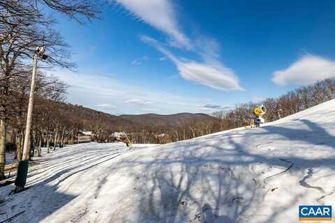 141 EAGLES CT CONDOS, WINTERGREEN RESORT, VA 22967