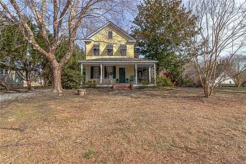 103 Waverly Avenue, Kilmarnock, VA 22482