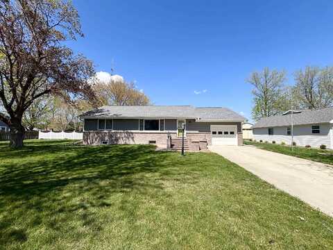 616 Saint Clare Avenue, Genoa, NE 68640