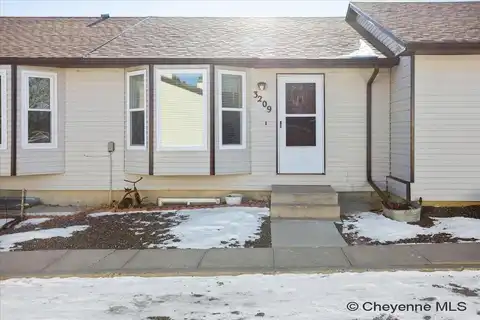 3209 DEAN PAUL DR, Cheyenne, WY 82009