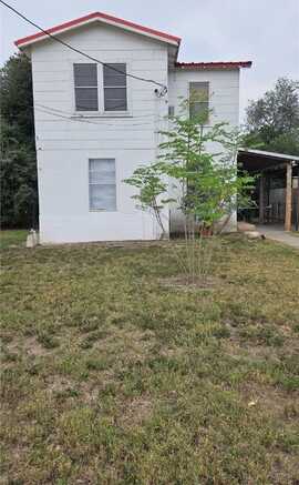 1506 N Hill Street, Three Rivers, TX 78071